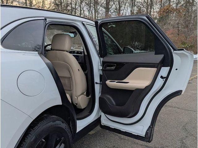 2018 Jaguar F-PACE 35t Prestige AWD - 22961699 - 11