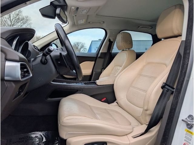 2018 Jaguar F-PACE 35t Prestige AWD - 22961699 - 13