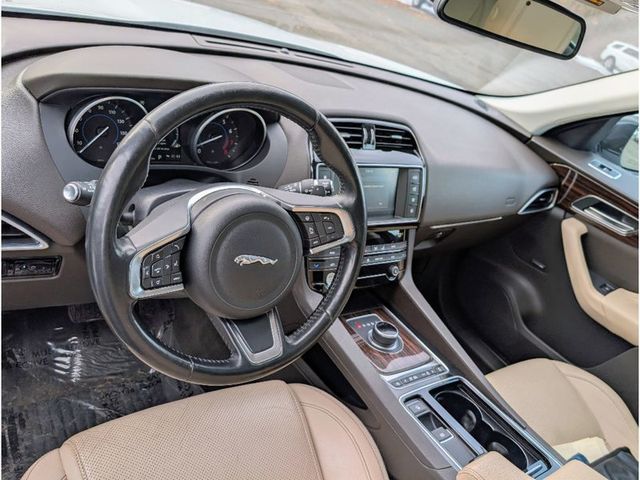 2018 Jaguar F-PACE 35t Prestige AWD - 22961699 - 17