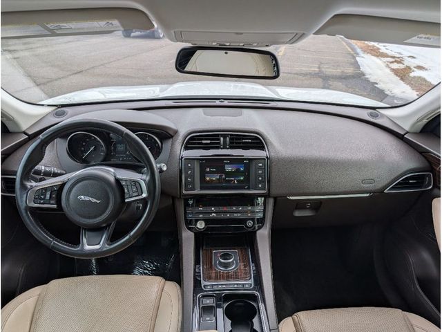 2018 Jaguar F-PACE 35t Prestige AWD - 22961699 - 28