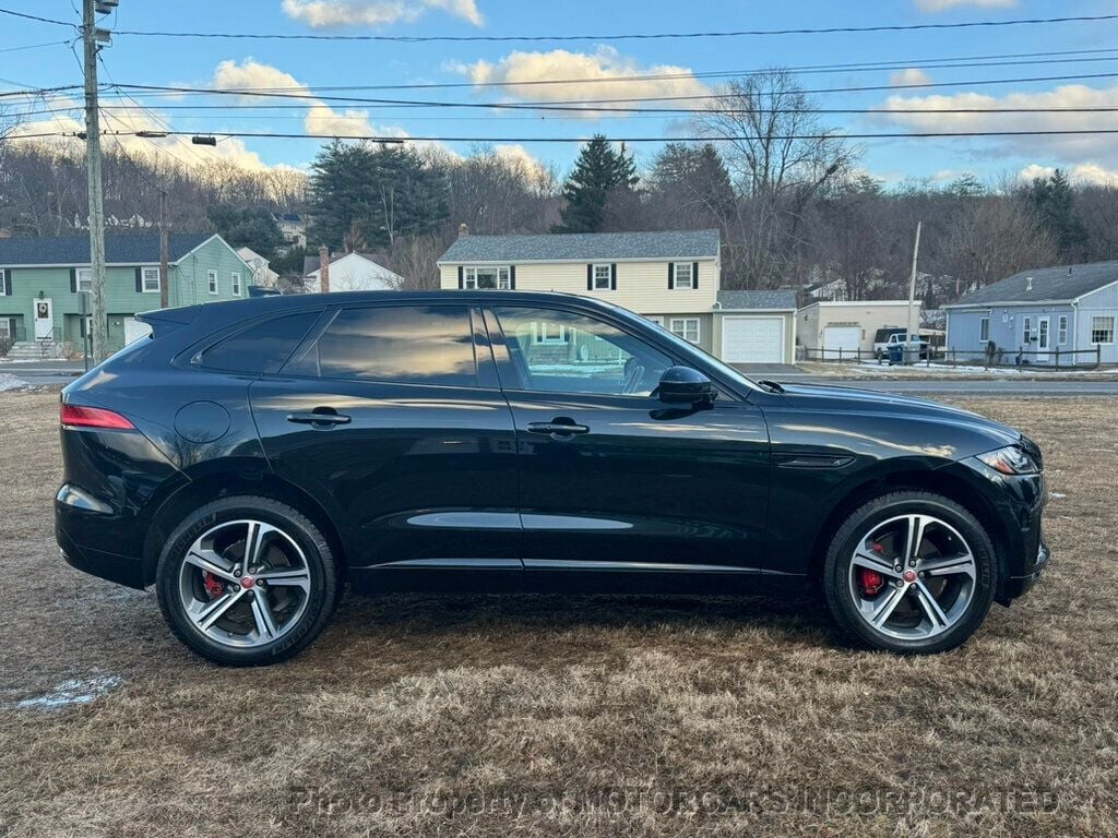 2018 Jaguar F-PACE ABSOLUTELY PRISTINE!!  - 22762929 - 7