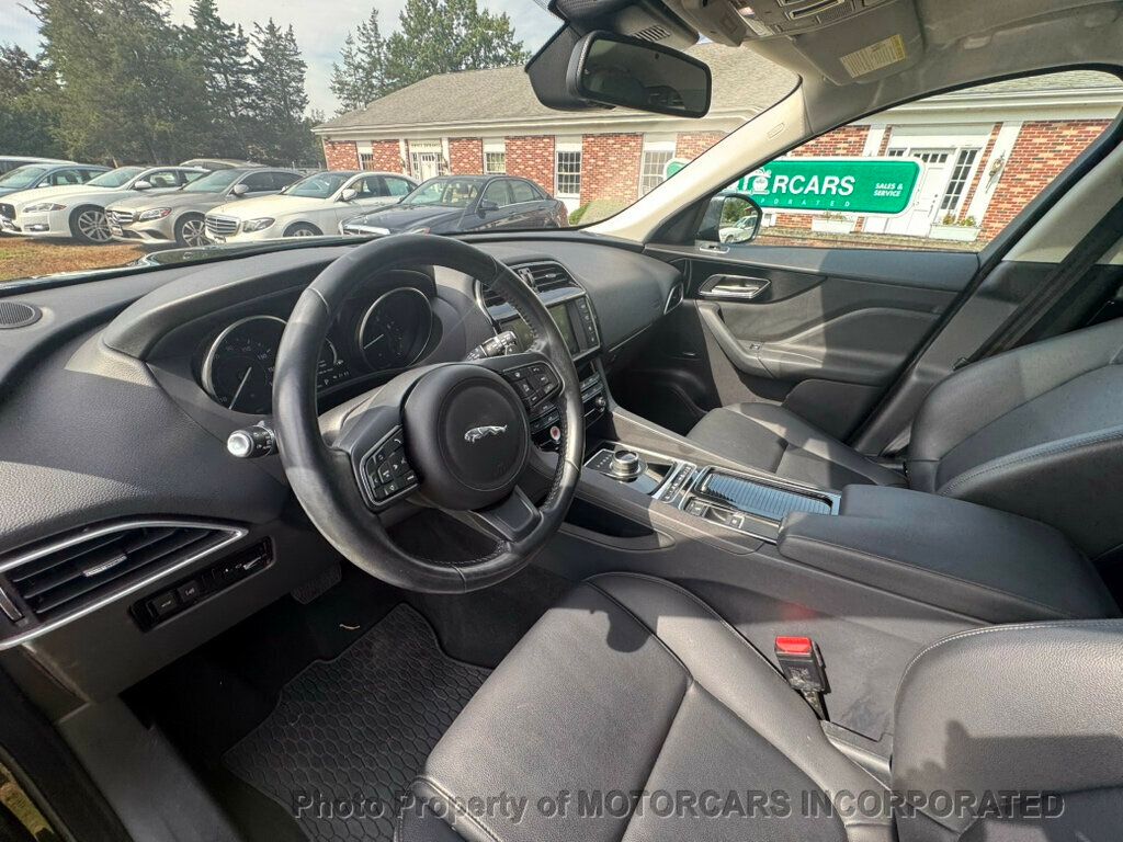 2018 Jaguar F-PACE Premium photo 10