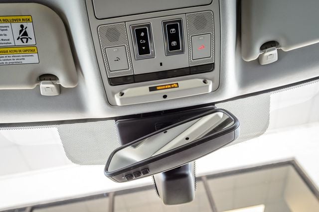 2018 Jaguar F-PACE F PACE R-SPORT AWD - RED ON BLACK - PANO ROOF - NAV - BLUETOOTH  - 23007766 - 35