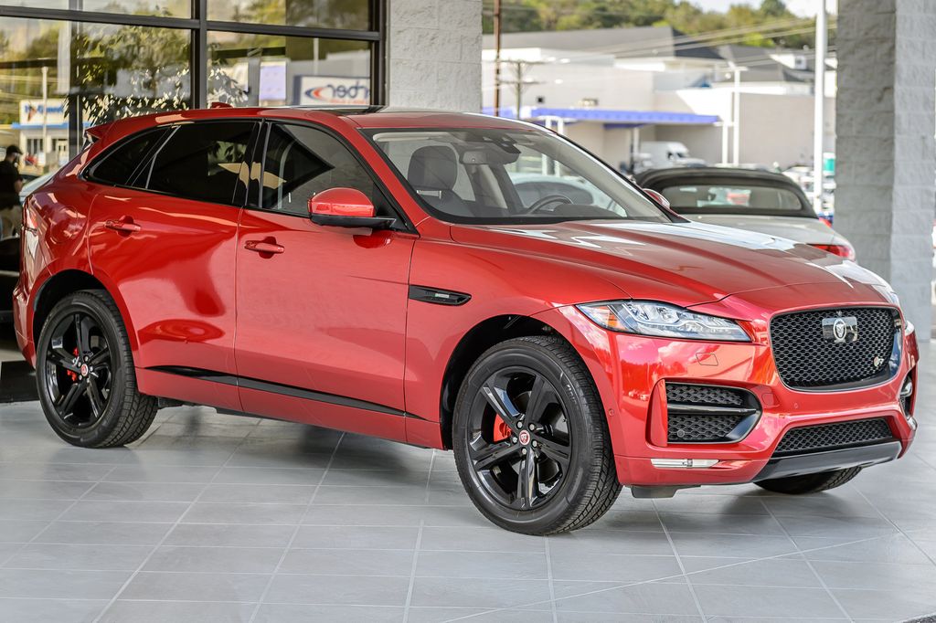 2018 Jaguar F-PACE F PACE R-SPORT AWD - RED ON BLACK - PANO ROOF - NAV - BLUETOOTH  - 23007766 - 3