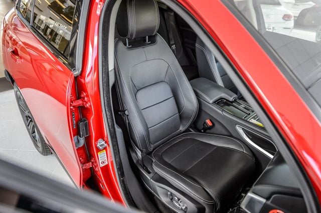 2018 Jaguar F-PACE F PACE R-SPORT AWD - RED ON BLACK - PANO ROOF - NAV - BLUETOOTH  - 23007766 - 44
