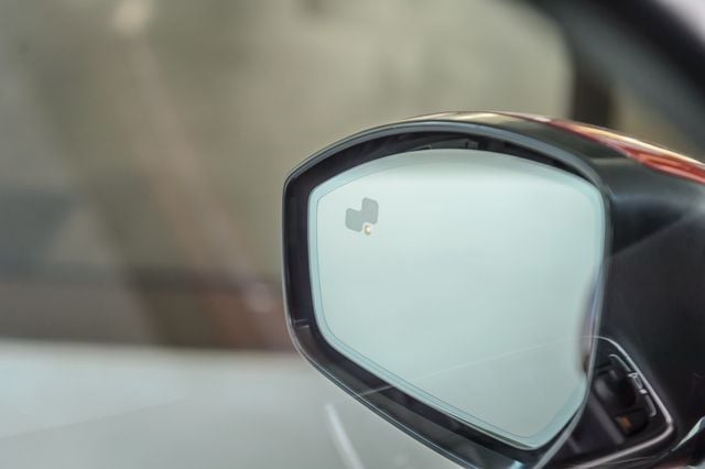 2018 Jaguar F-PACE F PACE R-SPORT AWD - RED ON BLACK - PANO ROOF - NAV - BLUETOOTH  - 23007766 - 48