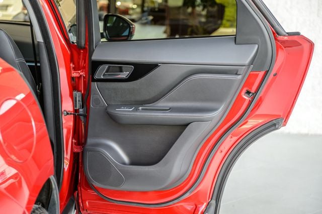 2018 Jaguar F-PACE F PACE R-SPORT AWD - RED ON BLACK - PANO ROOF - NAV - BLUETOOTH  - 23007766 - 53