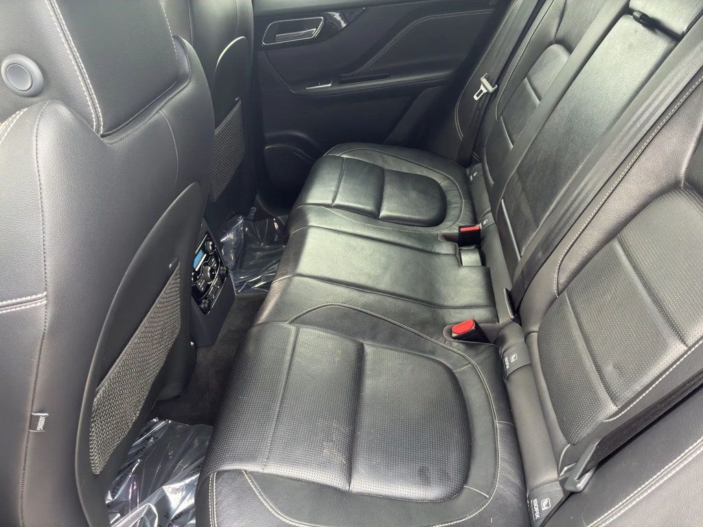 2018 Jaguar F-PACE S AWD - 23057661 - 12