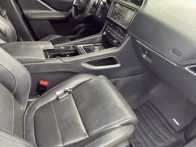 2018 Jaguar F-PACE S AWD - 23057661 - 19