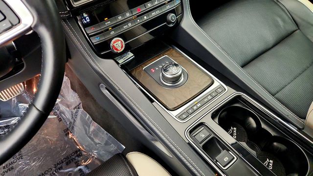 2018 Jaguar F-PACE S AWD - 23072387 - 16