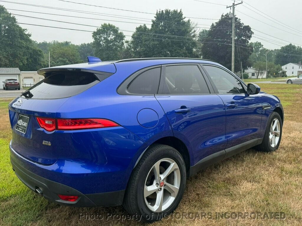 2018 Jaguar F-PACE Premium photo 5