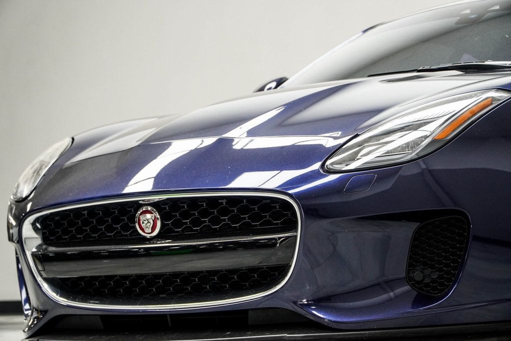 2018 Jaguar F-TYPE Base photo 2