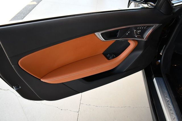 2018 Jaguar F-TYPE Coupe Automatic 340HP W/Navigation - 20803151 - 30