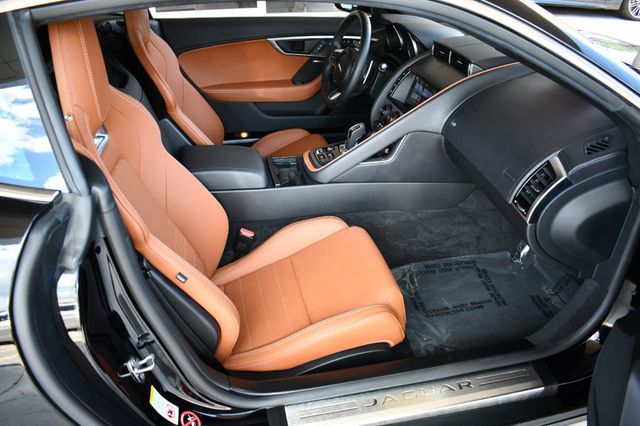 2018 Jaguar F-TYPE Coupe Automatic 340HP W/Navigation - 20803151 - 36