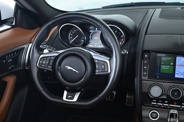 2018 Jaguar F-TYPE R - 22981452 - 9