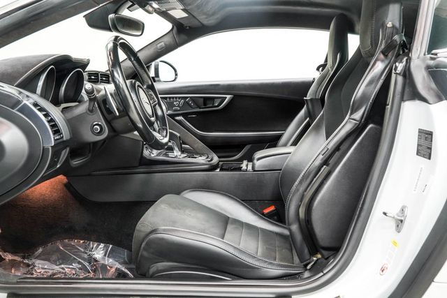 2018 Jaguar F-TYPE R-Dynamic - 23035476 - 15