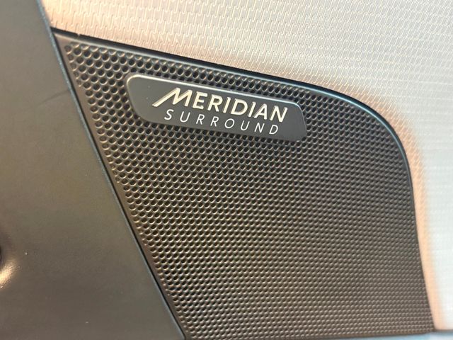 2018 Jaguar XE 25t R-Sport AWD - 22928093 - 18