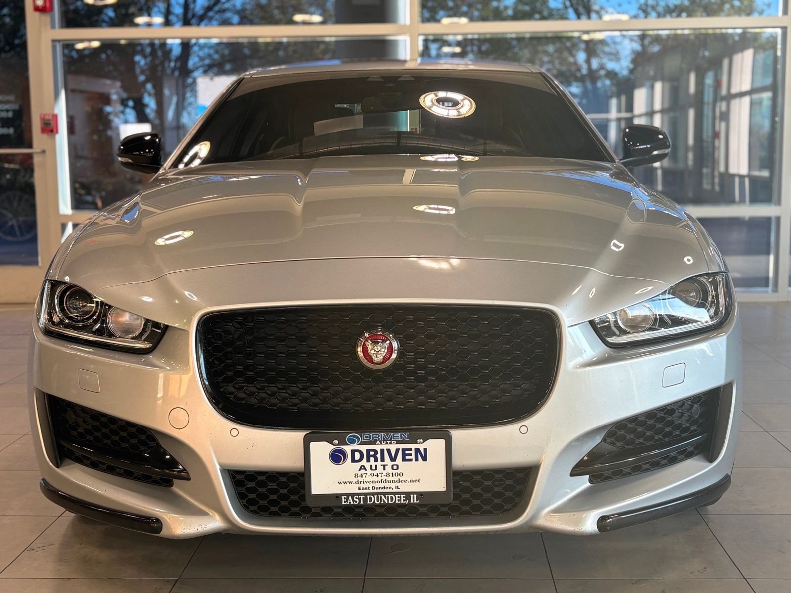 2018 Jaguar XE R-Sport photo 2