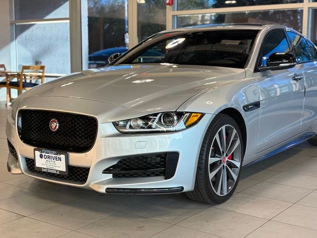2018 Jaguar XE 25t R-Sport AWD - 22928093 - 2