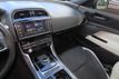 2018 JAGUAR XE S RWD - 22638043 - 19