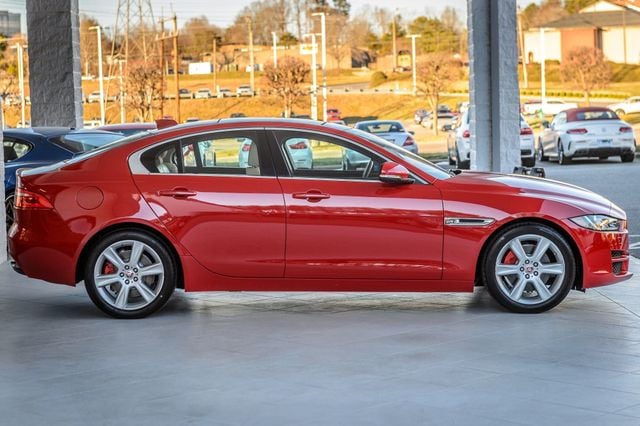 2018 Jaguar XE XE 25t PRESTIGE - RED ON BEIGE - NAV - BACKUP CAM - BLUETOOTH - 22700351 - 51