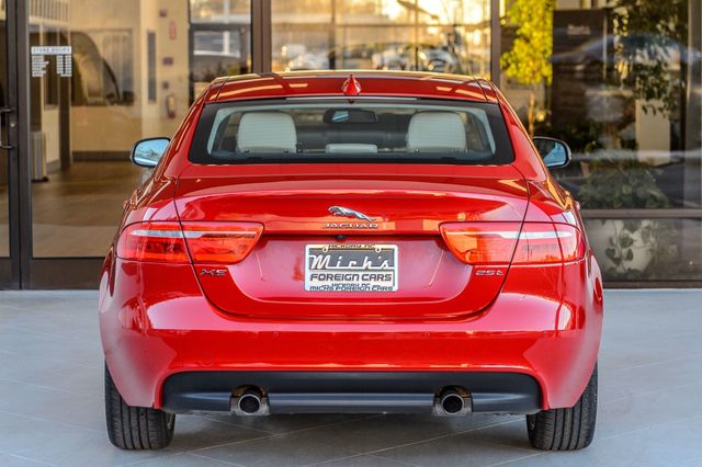 2018 Jaguar XE XE 25t PRESTIGE - RED ON BEIGE - NAV - BACKUP CAM - BLUETOOTH - 22700351 - 7