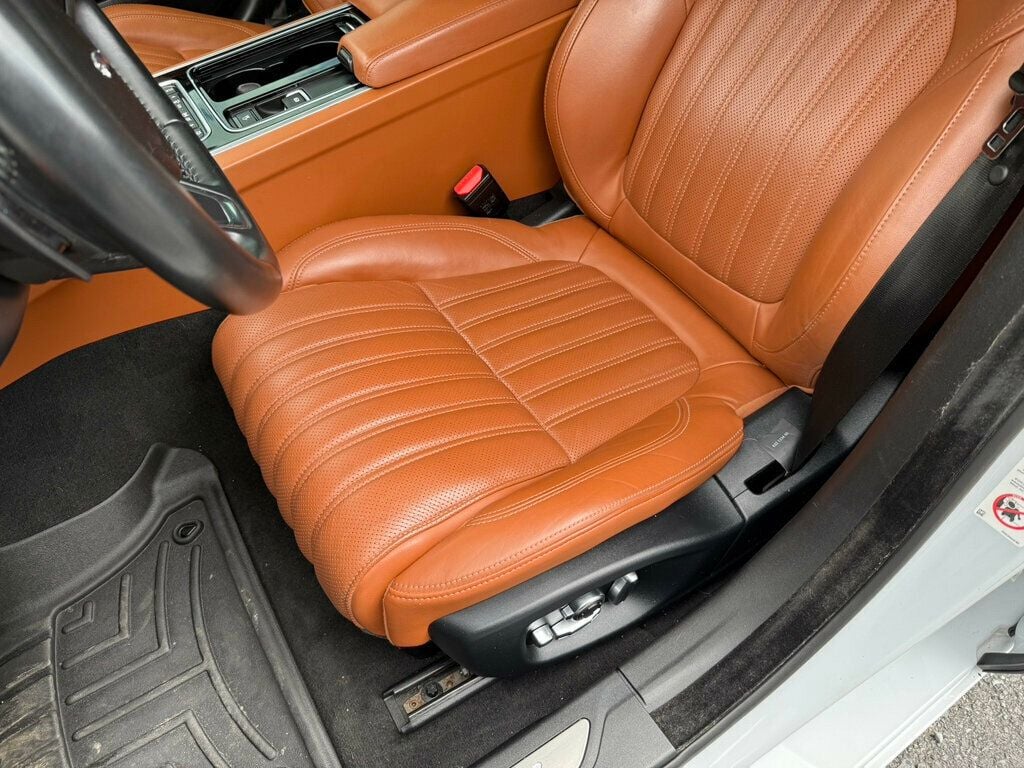 2018 Jaguar XF 35t Portfolio AWD photo 17
