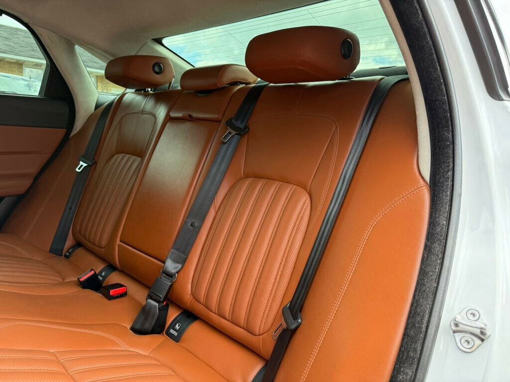 2018 Jaguar XF 35t Portfolio AWD photo 30