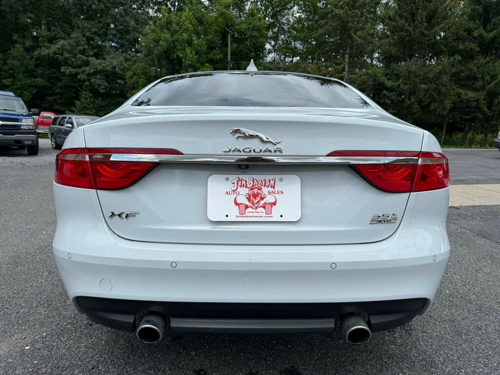 2018 Jaguar XF 35t Portfolio AWD photo 4