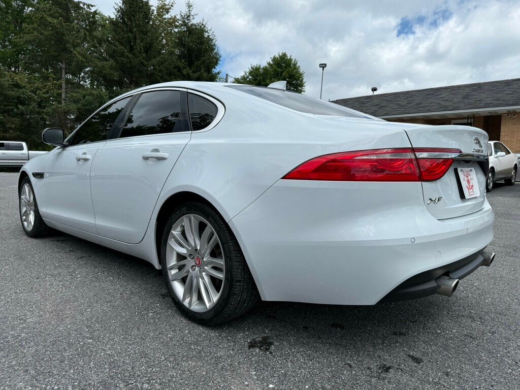 2018 Jaguar XF 35t Portfolio AWD photo 5