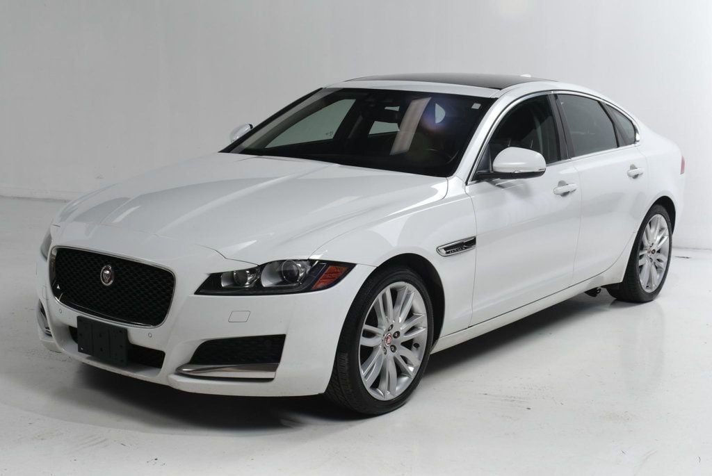 2018 Jaguar XF 35t Prestige AWD - 22472207 - 1