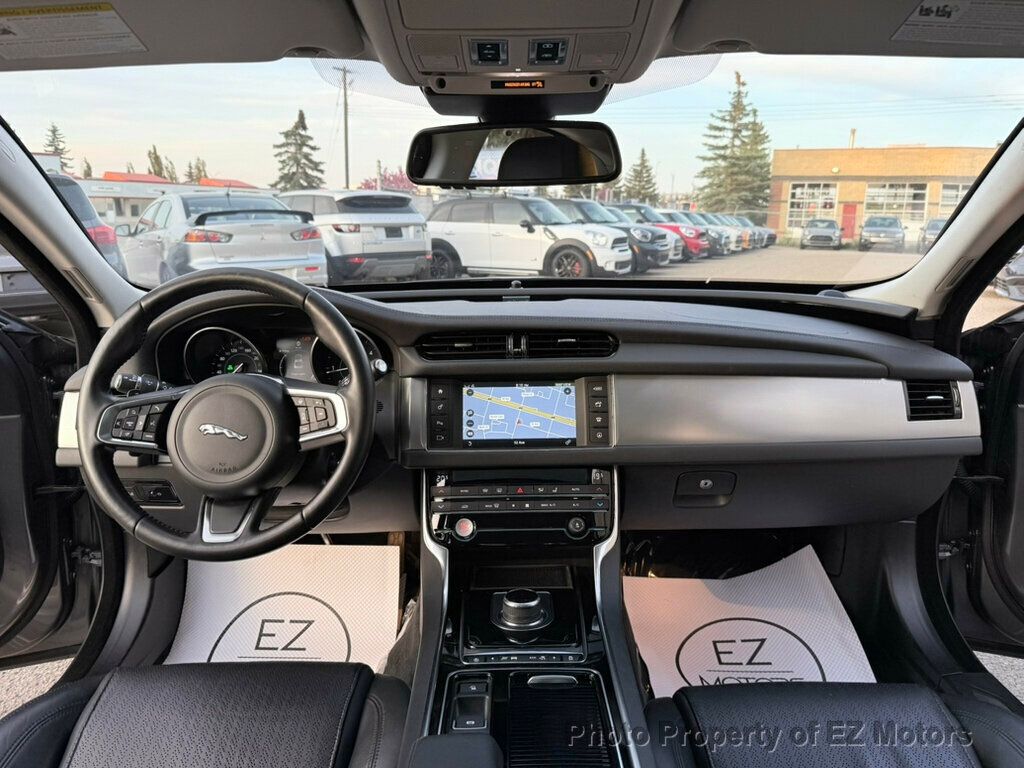 2018 Jaguar XF DIESEL! 67500 KM! ONE OWNER! CERTIFIED! - 22856136 - 23