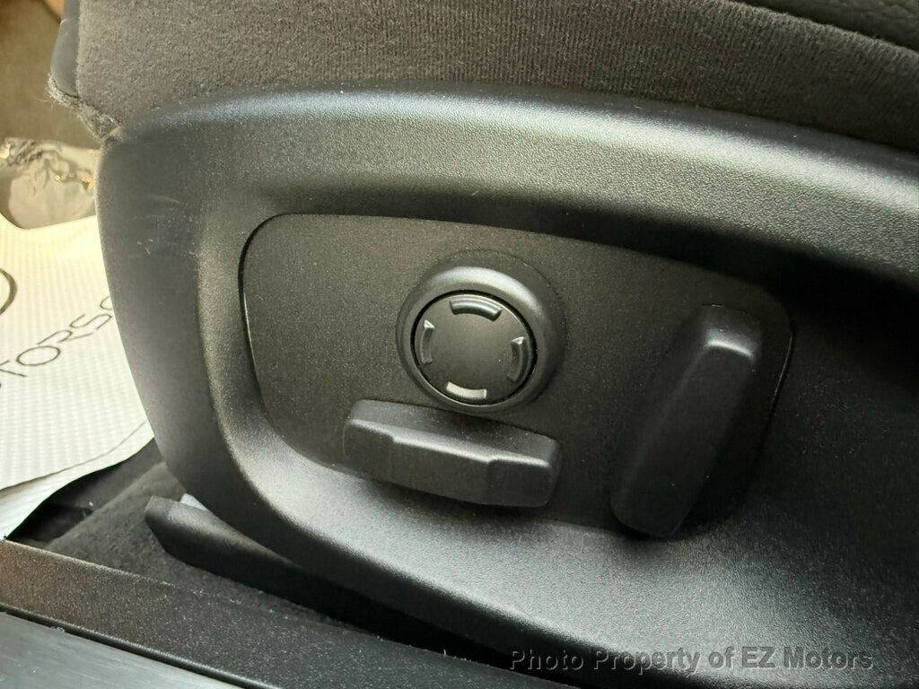 2018 Jaguar XF DIESEL! 67500 KM! ONE OWNER! CERTIFIED! - 22856136 - 33