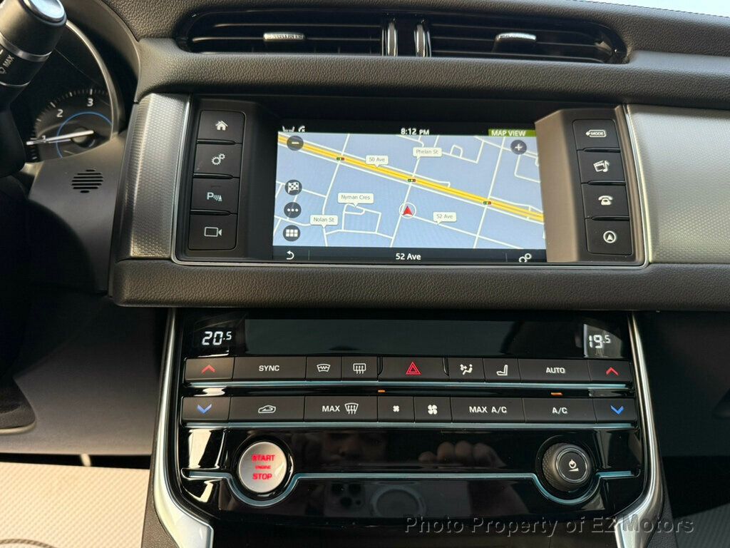 2018 Jaguar XF DIESEL! 67500 KM! ONE OWNER! CERTIFIED! - 22856136 - 37