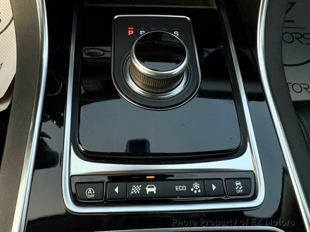 2018 Jaguar XF DIESEL! 67500 KM! ONE OWNER! CERTIFIED! - 22856136 - 38