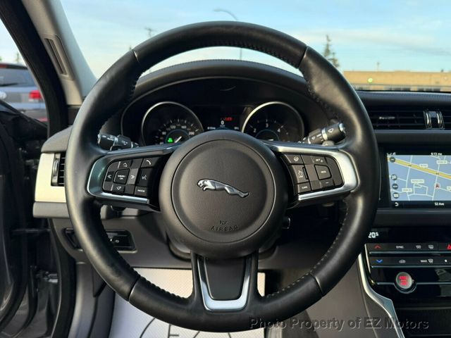 2018 Jaguar XF DIESEL! 67500 KM! ONE OWNER! CERTIFIED! - 22856136 - 40