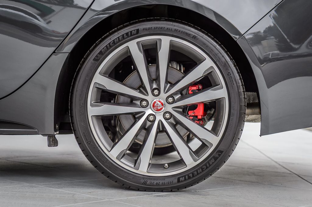 2018 Jaguar XF JAGUAR XF S AWD - NAV - PANO ROOF - BACKUP CAM - GORGEOUS - 22952626 - 12