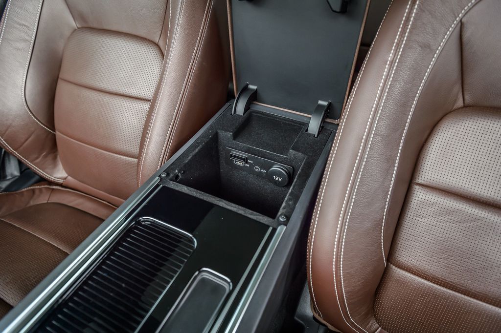 2018 Jaguar XF JAGUAR XF S AWD - NAV - PANO ROOF - BACKUP CAM - GORGEOUS - 22952626 - 31