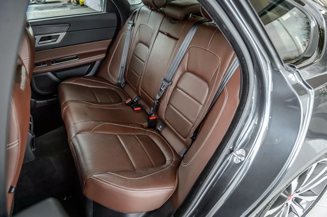 2018 Jaguar XF JAGUAR XF S AWD - NAV - PANO ROOF - BACKUP CAM - GORGEOUS - 22952626 - 40