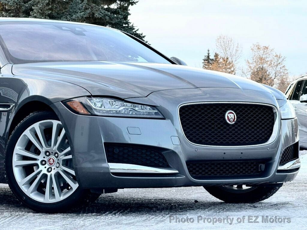 2018 Jaguar XF ONLY 63307 KMS! ONE OWNER! CERTIFIED! - 22703343 - 3