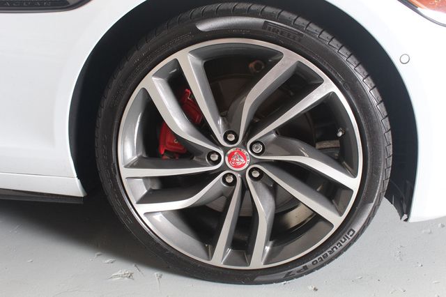 2018 Jaguar XF Sportbrake S AWD - 22504862 - 15