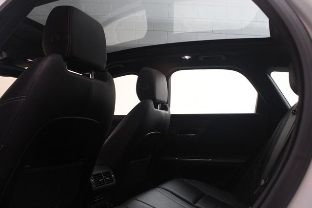 2018 Jaguar XF Sportbrake S AWD - 22504862 - 7