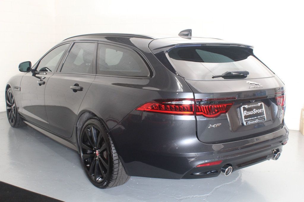2018 Jaguar XF Sportbrake S AWD photo 2