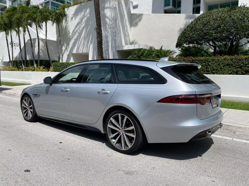 2018 Jaguar XF XF Sportbrake S Sport Wagon 4D - 22388936 - 4