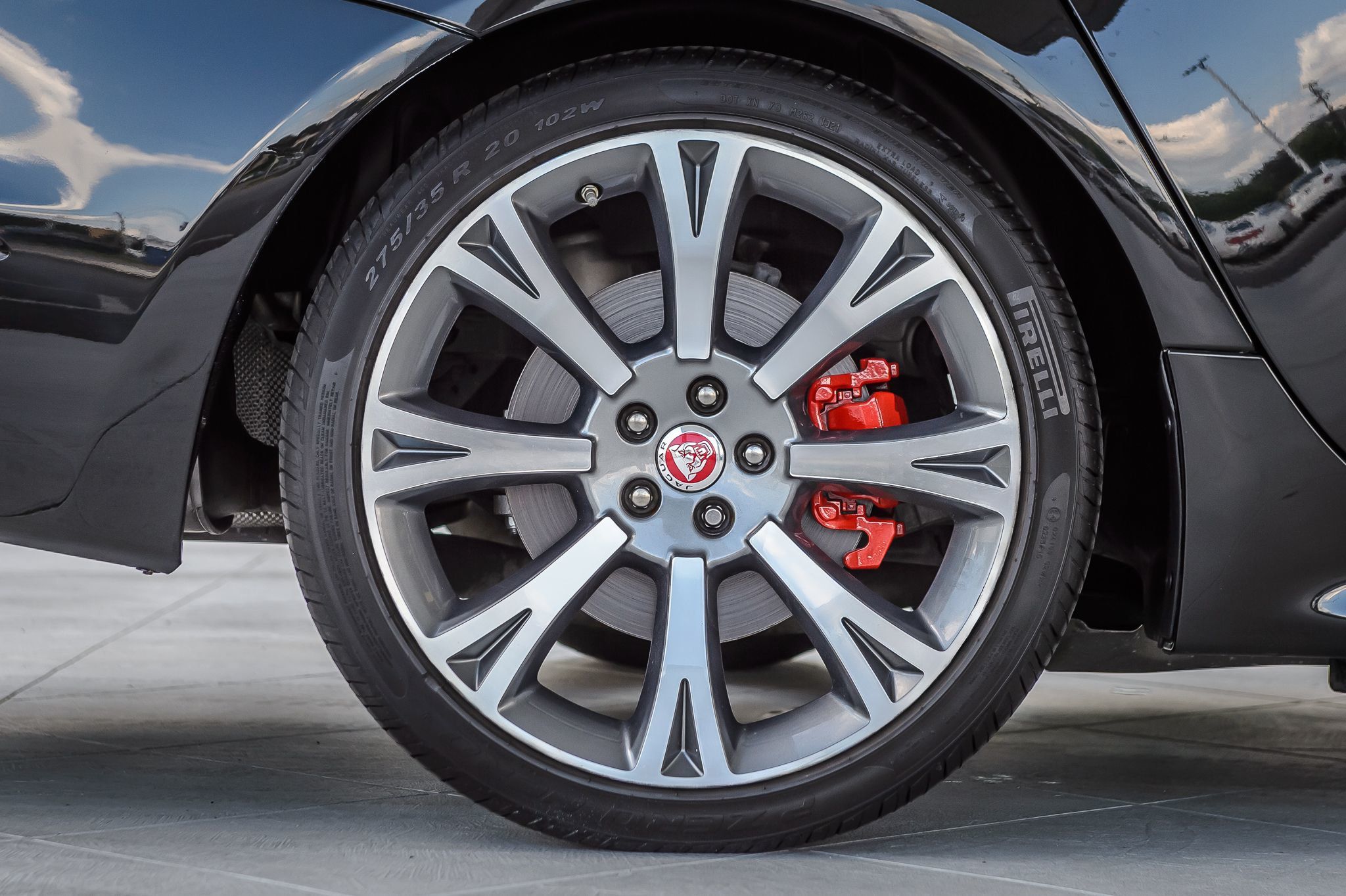 2018 Jaguar XJ R-Sport photo 10