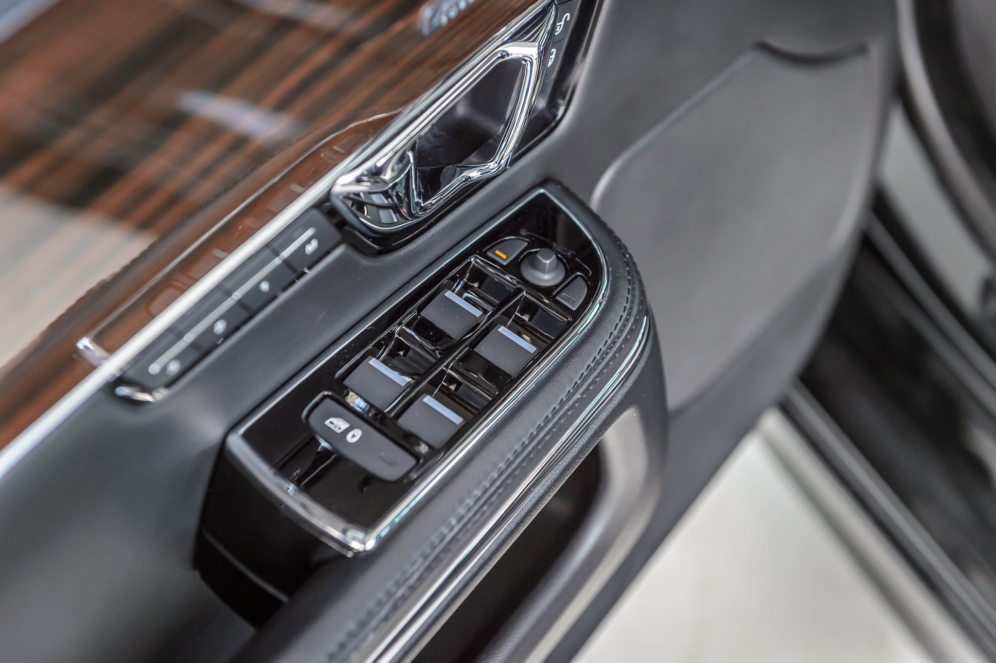 2018 Jaguar XJ R-Sport photo 44