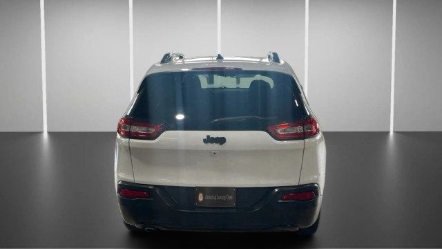 2018 Jeep Cherokee Latitude - 23057759 - 7