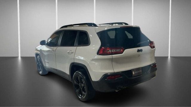 2018 Jeep Cherokee Latitude - 23057759 - 8