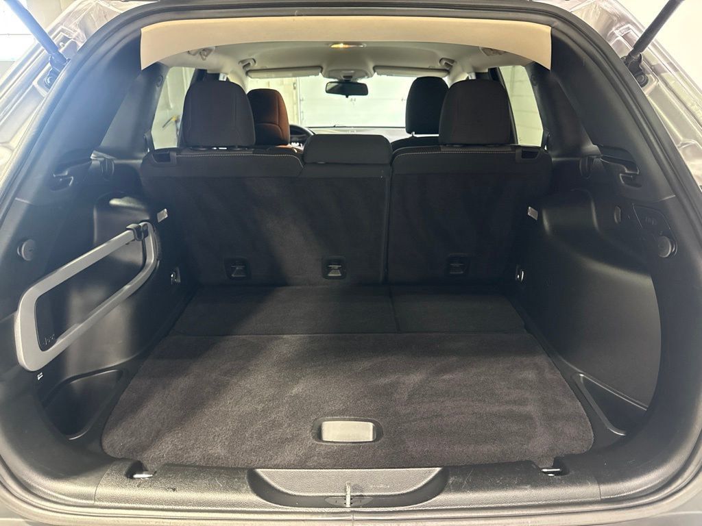 2018 Jeep Cherokee Latitude - 23041195 - 28