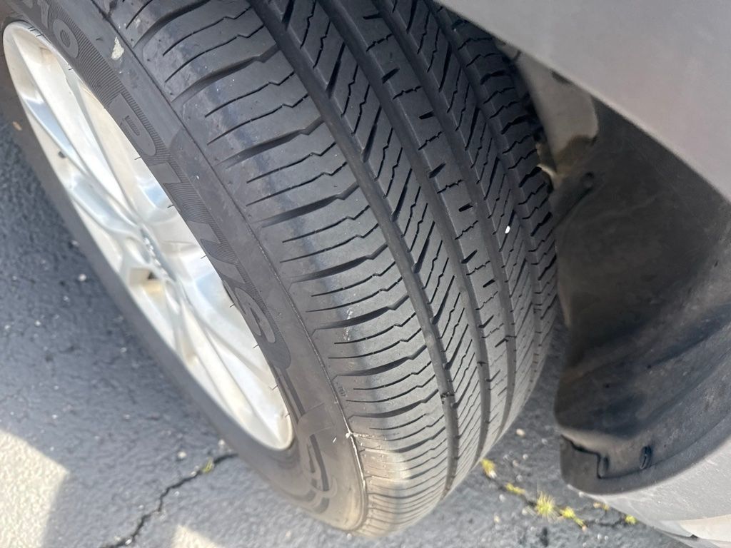 2018 Jeep Cherokee Latitude - 23041195 - 2